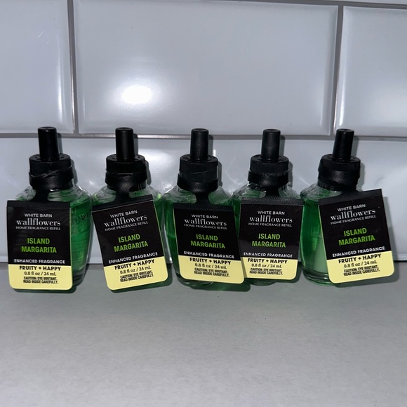 2 B&BW Island Margarita Wallflower Refills - Picture 2 of 4